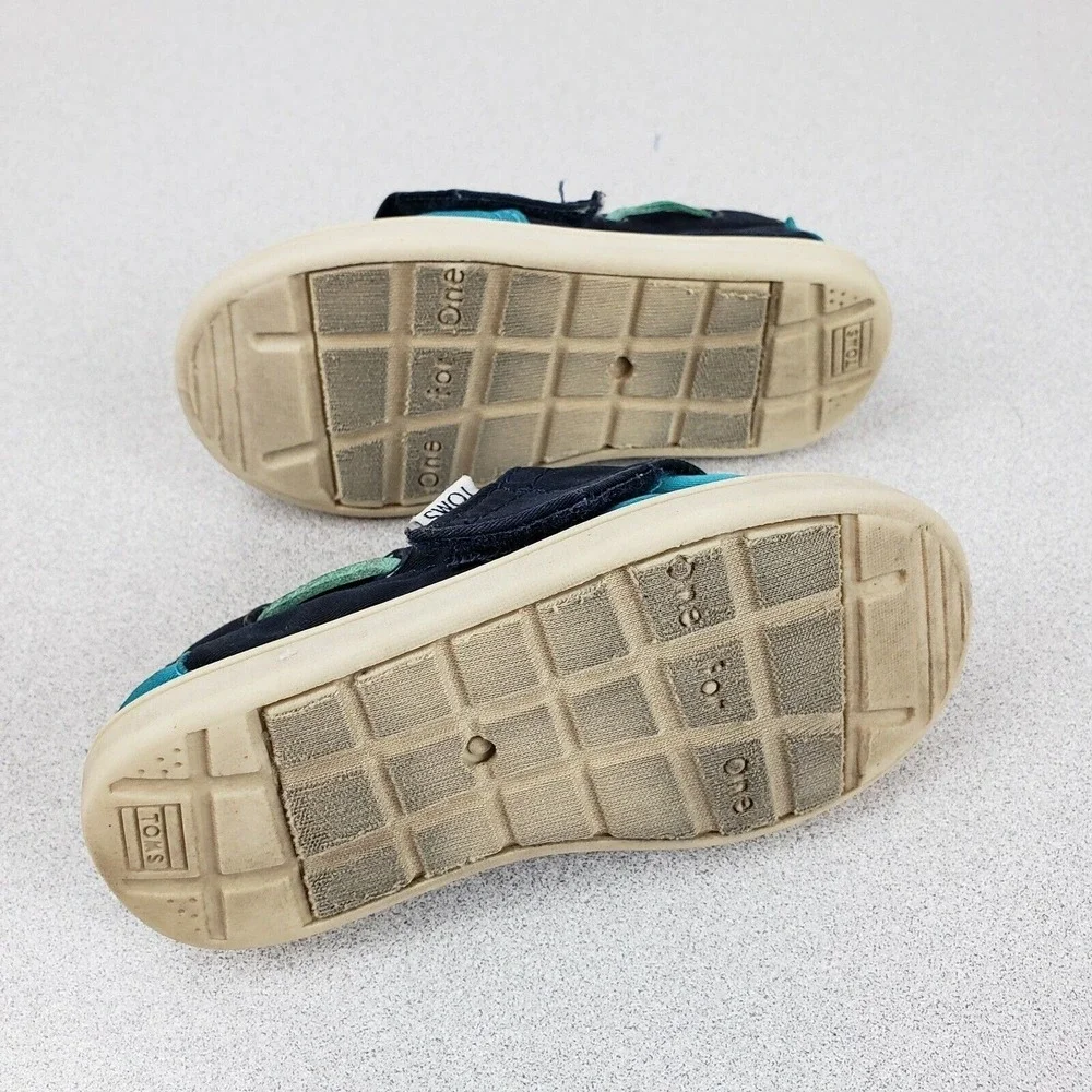 Toms Boys Blue Round Toe Low Top Strap Comfort Casual Slip On Shoes Size 7‎